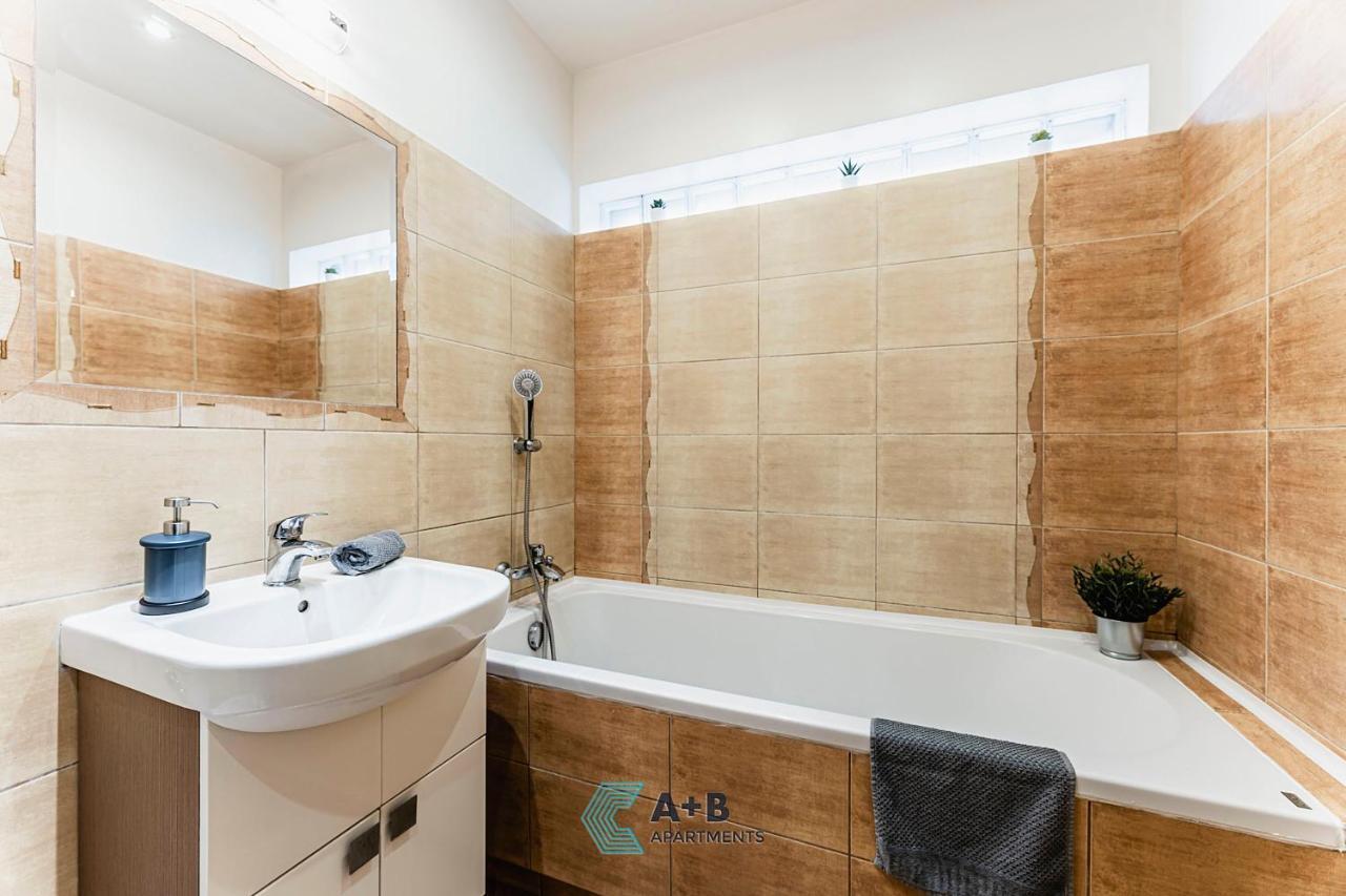 Apartament Cicha Typu Superior I Daire Lublin Dış mekan fotoğraf